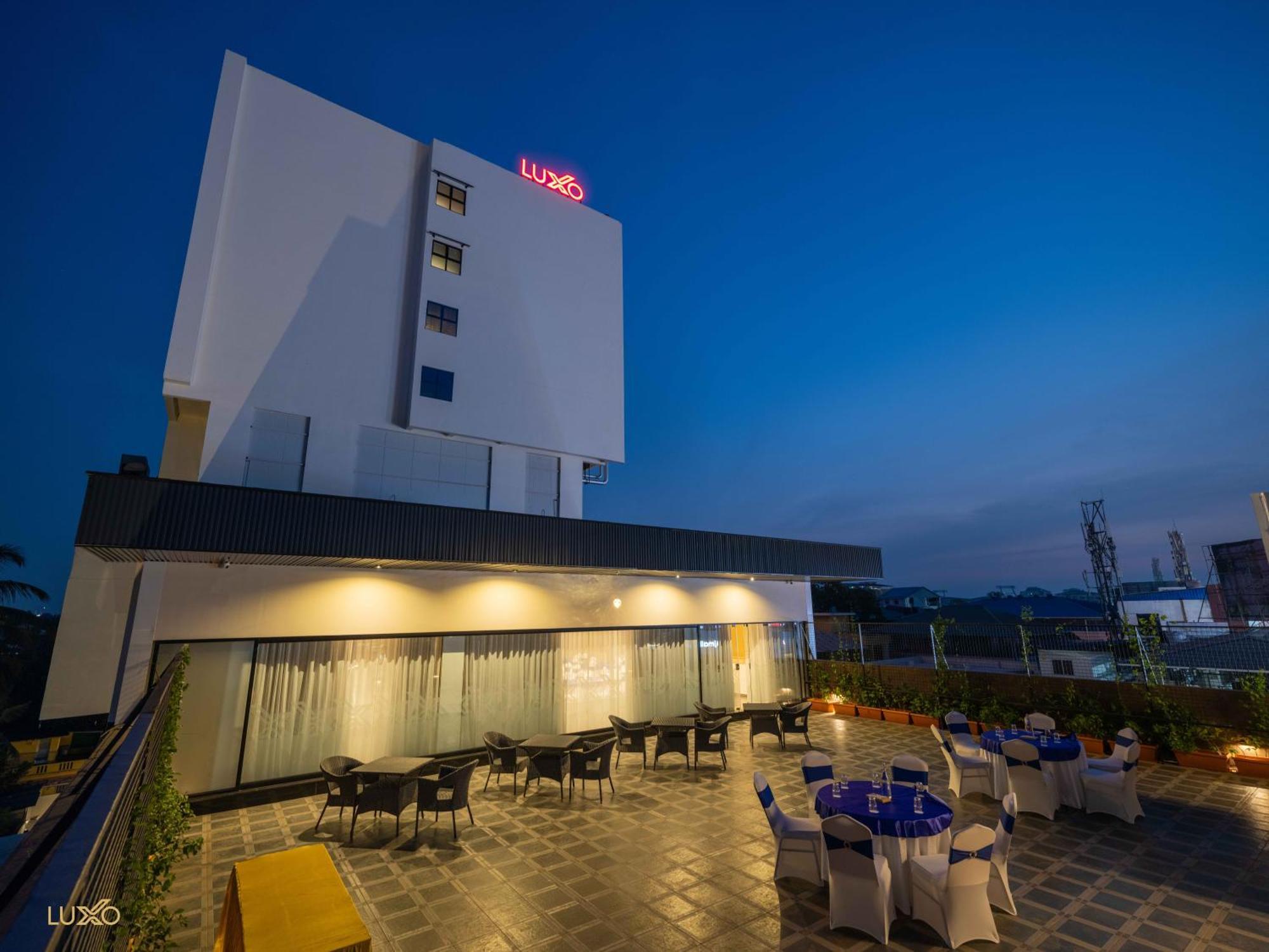 Luxo Kochi Exterior foto