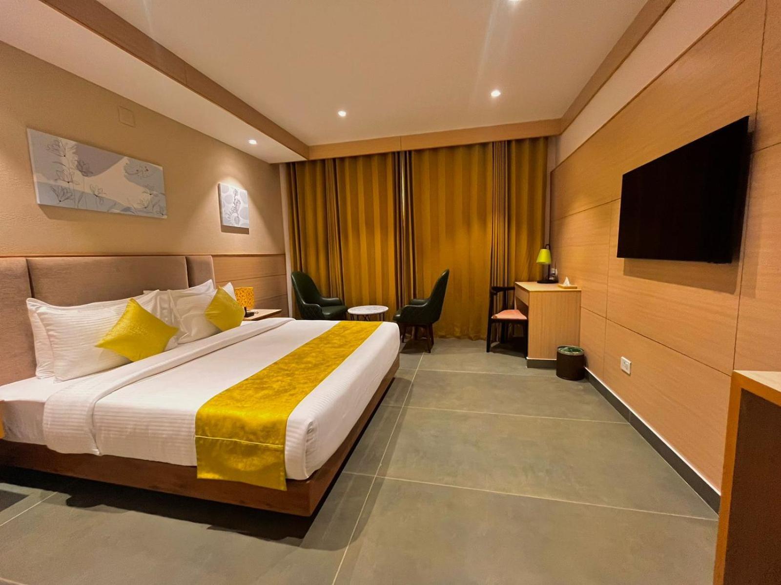 Luxo Kochi Exterior foto